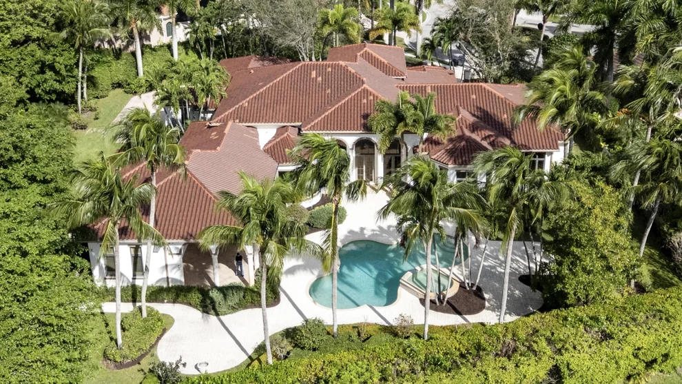 Unit for sale at 5752 Vintage Oaks Circle, Delray Beach, FL 33484