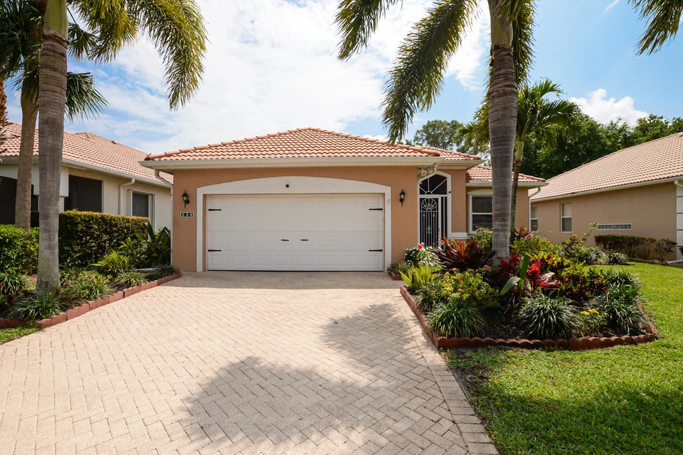 Unit for sale at 230 NW Zanzibar Place, Port St Lucie, FL 34986