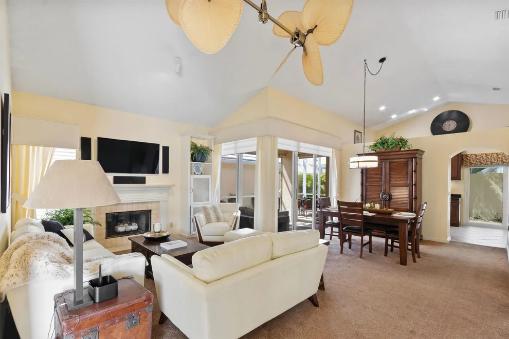 Unit for sale at 57 Dorchester Circle, Palm Beach Gardens, FL 33418