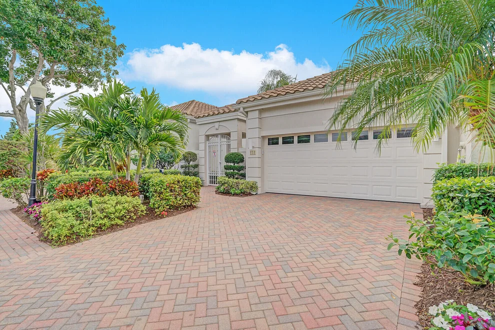 Unit for sale at 151 Coral Cay Drive, Palm Beach Gardens, FL 33418