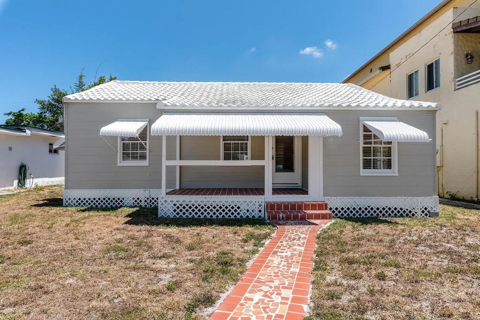 Unit for sale at 500 SW 10th Street, Fort Lauderdale, FL 33315