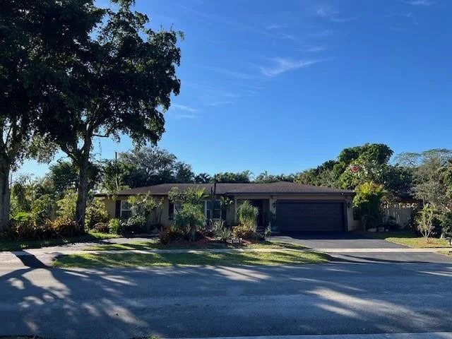 Unit for sale at 561 NW 75th Avenue, Plantation, FL 33317