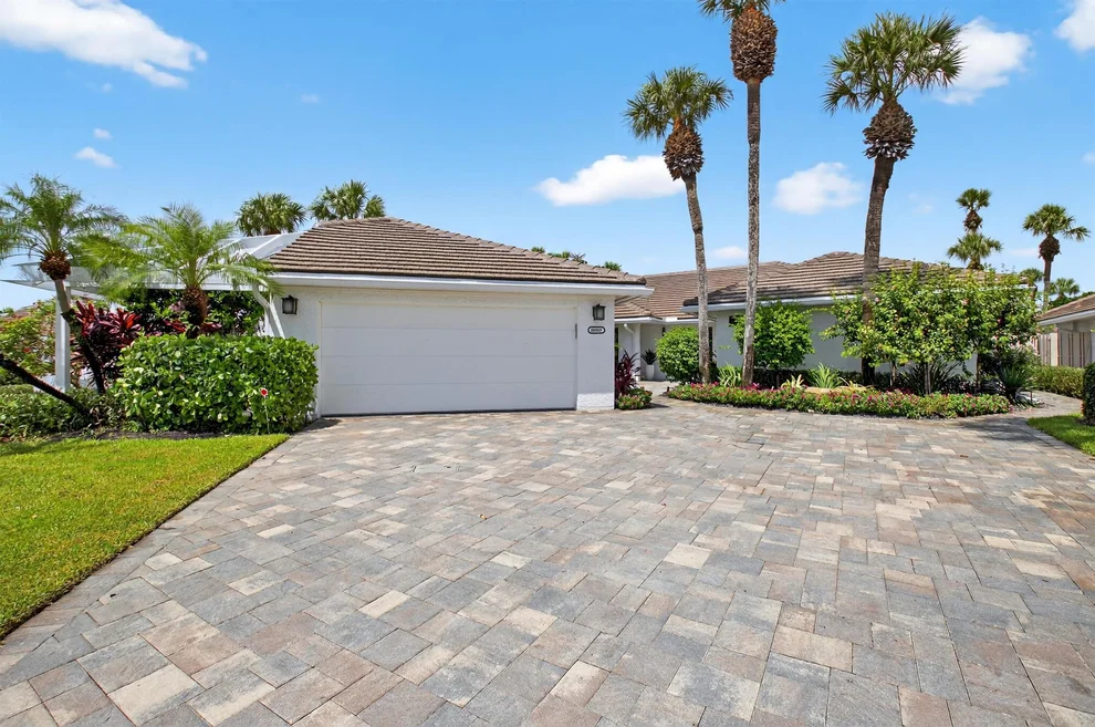 Unit for sale at 20507 Linksview Drive, Boca Raton, FL 33434