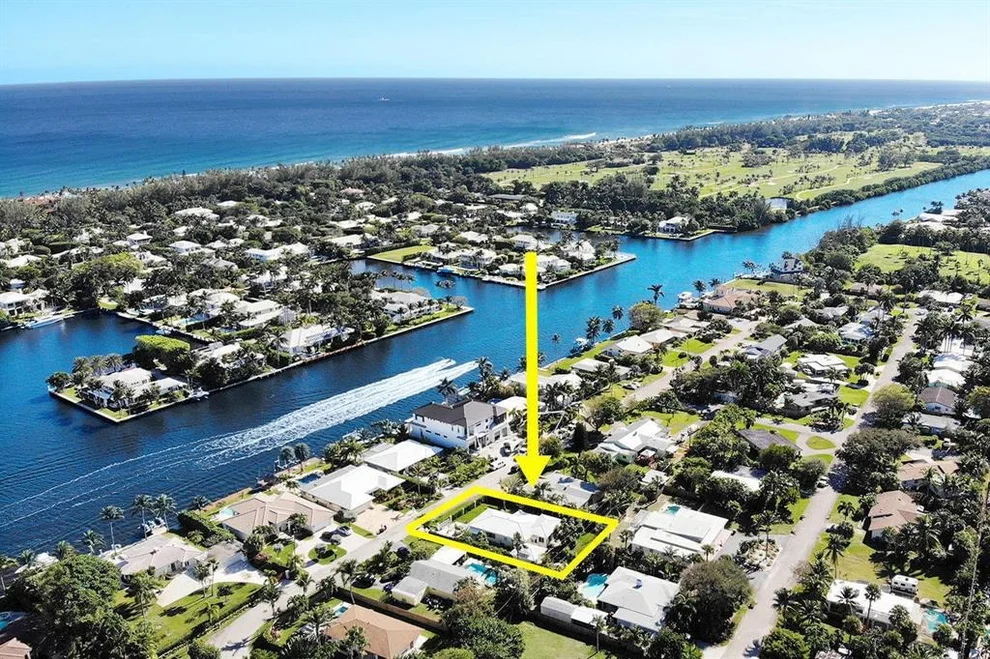 Unit for sale at 3216 Karen Drive, Delray Beach, FL 33483