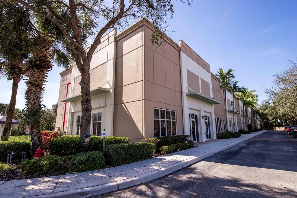Unit for sale at 999 Stinson Way, West Palm Beach, FL 