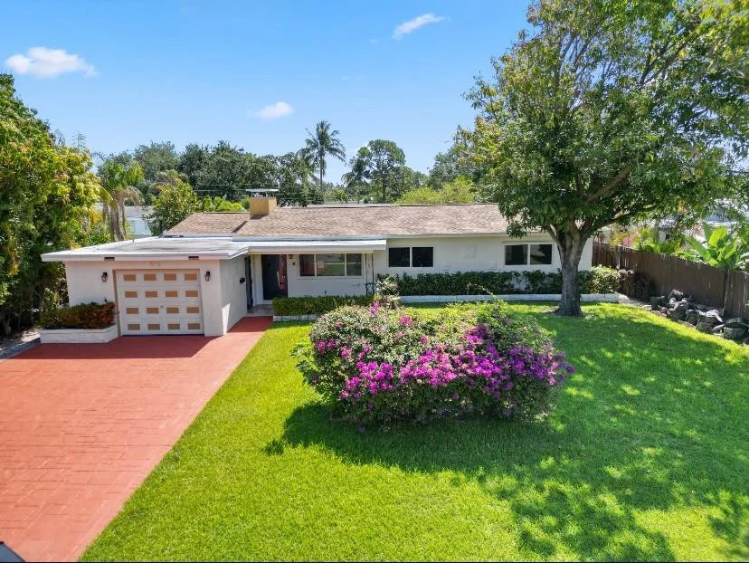 Unit for sale at 570 SE 2nd Avenue, Pompano Beach, FL 33060