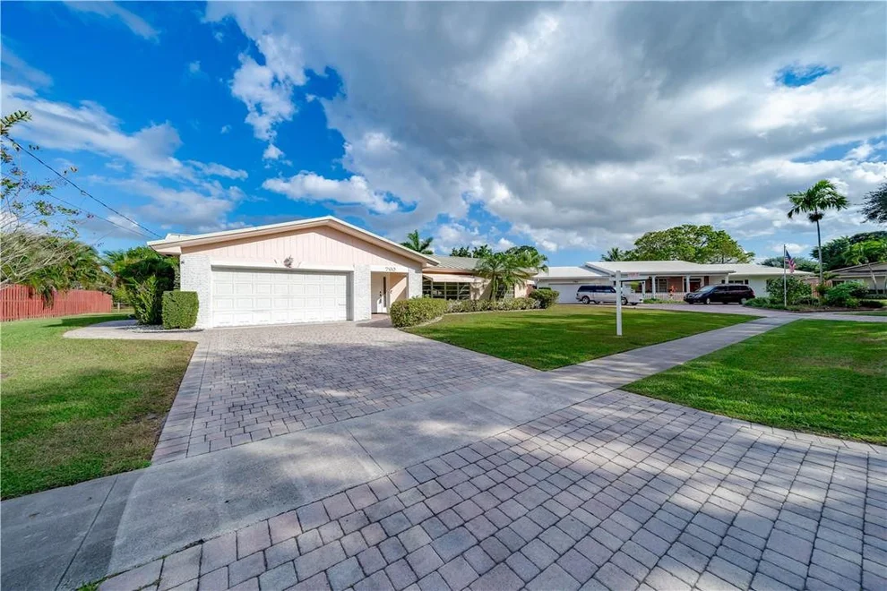 Unit for sale at 760 NW 72nd Avenue, Plantation, FL 33317