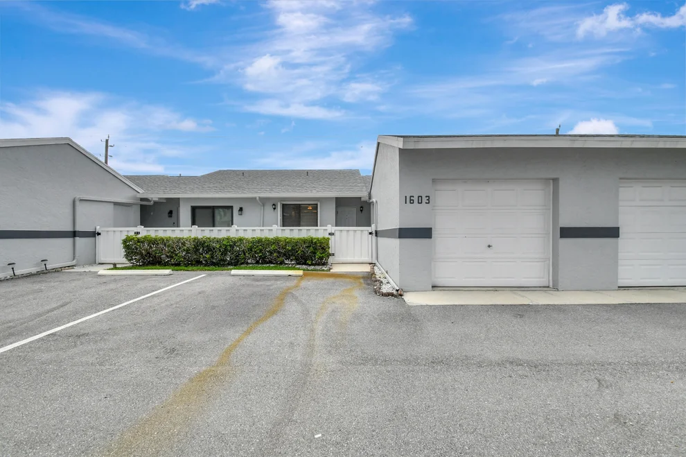 Unit for sale at 2641 Gately Drive W, West Palm Beach, FL 33415