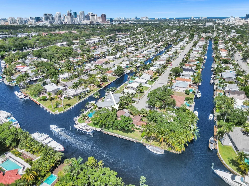 Unit for sale at 1340 Avocado Isle, Fort Lauderdale, FL 33315