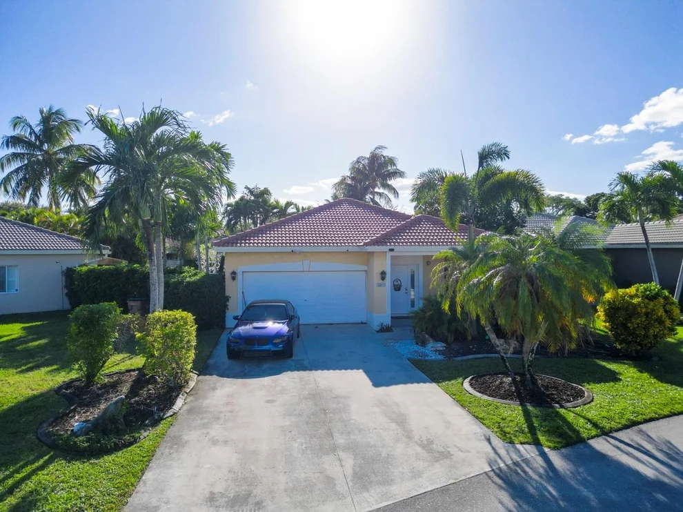 Unit for sale at 4504 SW 12th Court, Deerfield Beach, FL 33442