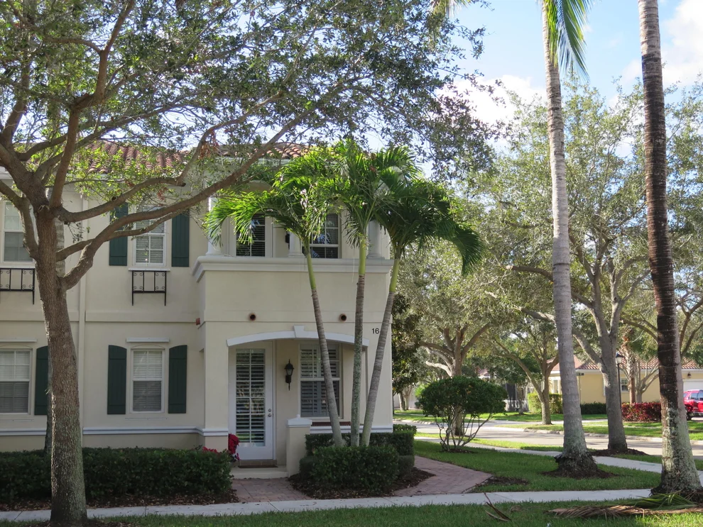 Unit for sale at 164 Soriano Drive, Jupiter, FL 33458