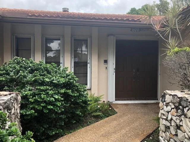 Unit for sale at 600 NW 100th Lane, Coral Springs, FL 33071