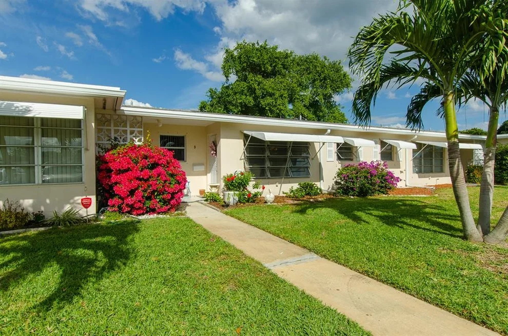 Unit for sale at 165 South Boulevard, Boynton Beach, FL 33435