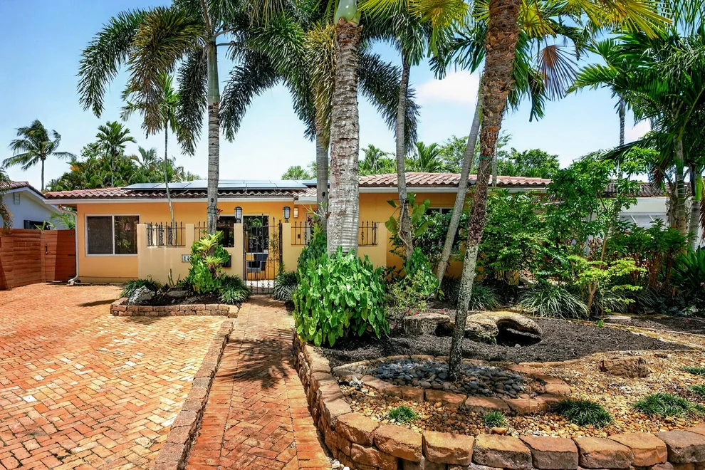 Unit for sale at 1426 NE 17th Avenue, Fort Lauderdale, FL 33304