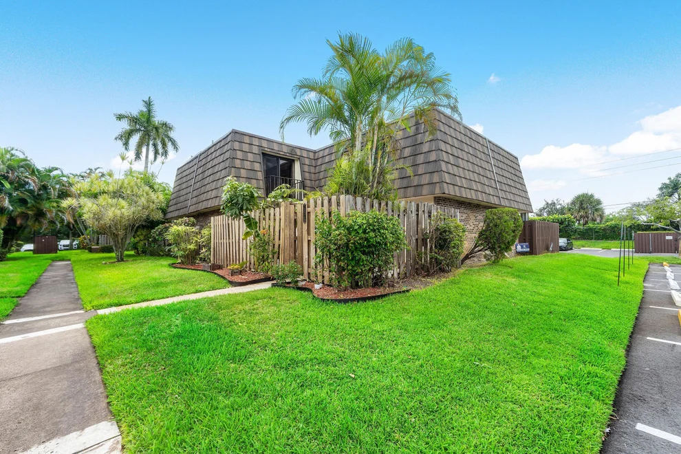 Unit for sale at 1534 FOREST LAKES Circle, West Palm Beach, FL 33406
