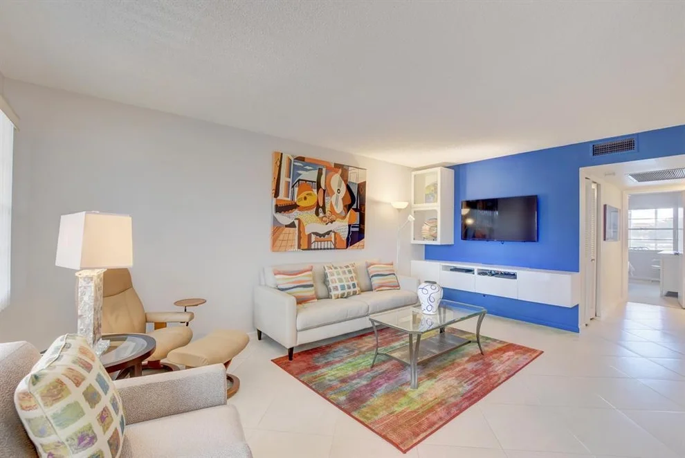 Unit for sale at 2040 Newcastle C, Boca Raton, FL 33434
