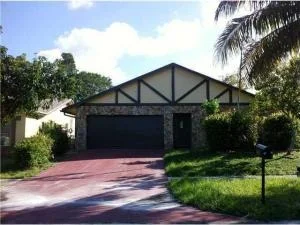 Unit for sale at 572 NW 53rd Street, Boca Raton, FL 33487
