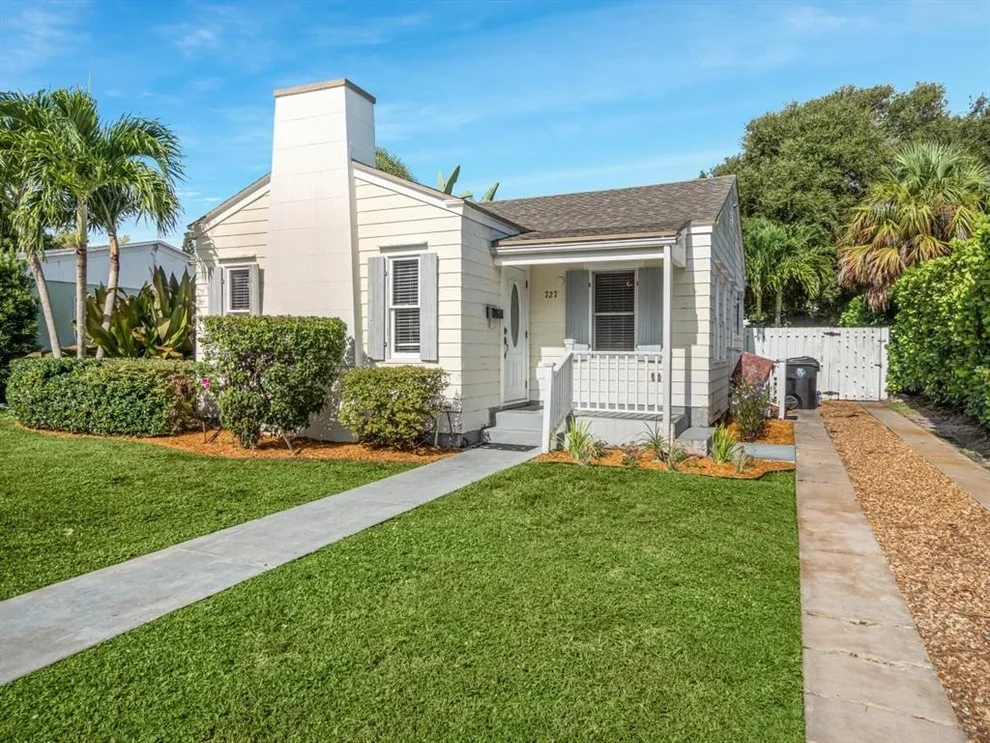 Unit for sale at 727 N Palmway, Lake Worth Beach, FL 33460