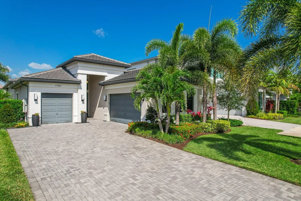 Unit for sale at 17401 Santaluce Manor, Boca Raton, FL 33496