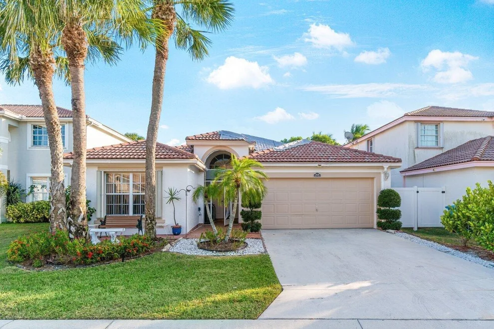 Unit for sale at 3526 Chesapeake Circle, Boynton Beach, FL 33436