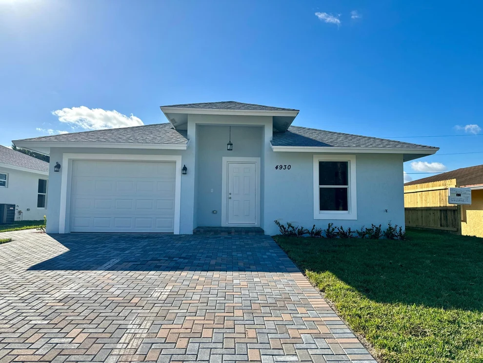 Unit for sale at 4930 Biscayne Drive, Lake Worth, FL 33463
