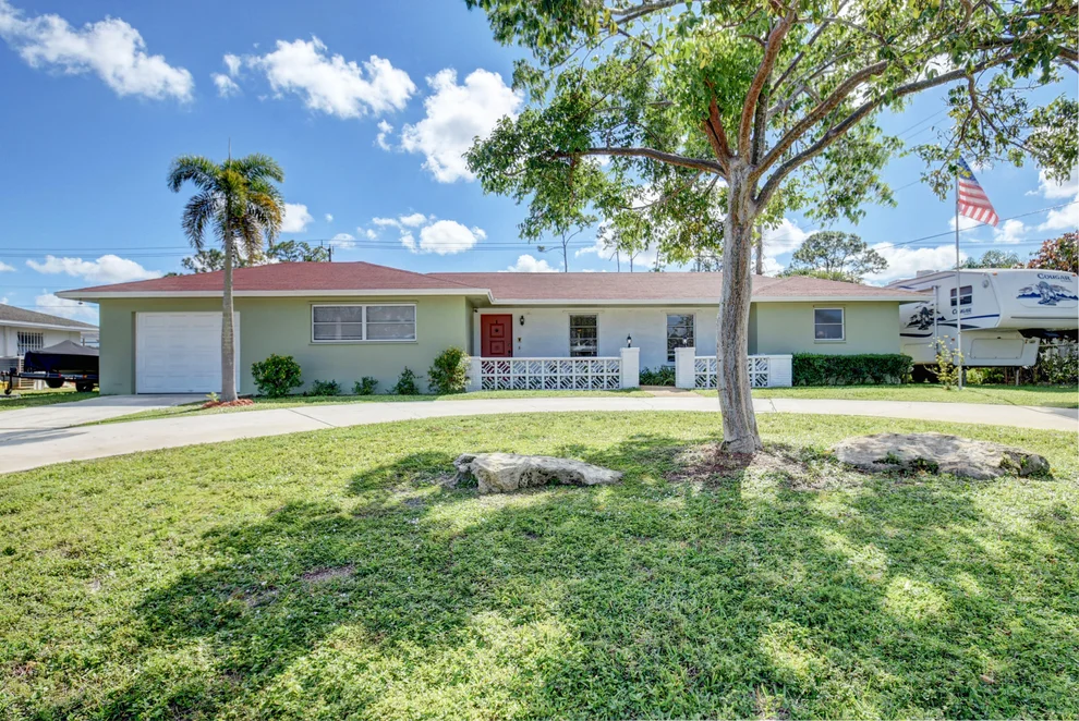 Unit for sale at 7328 Saint Andrews Road, Lake Worth, FL 33467