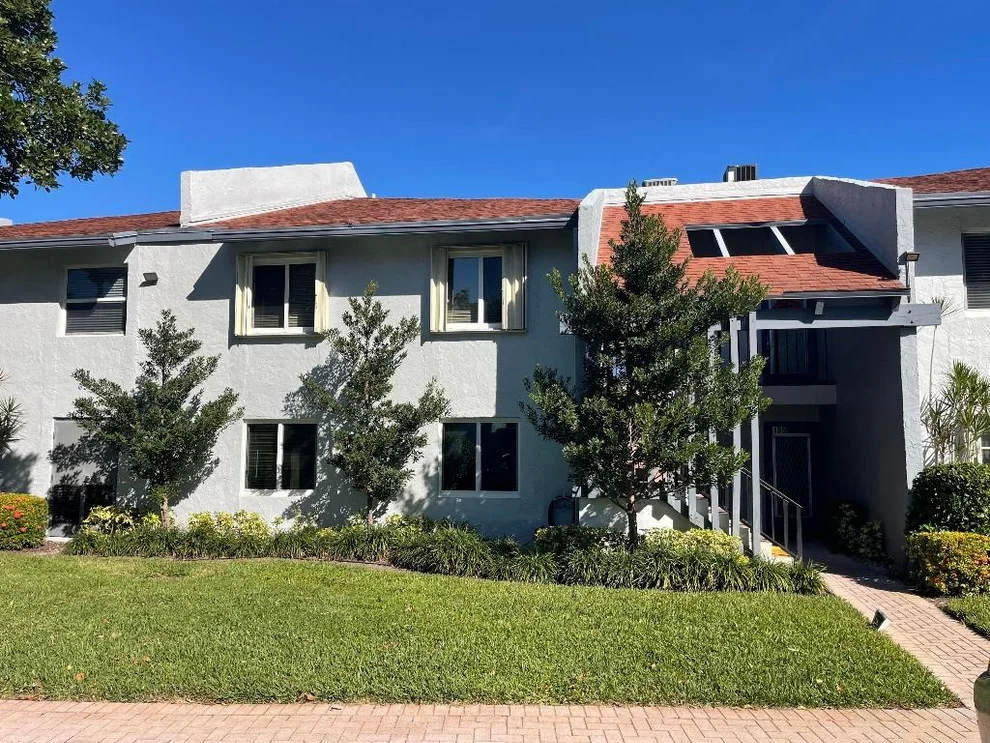 Unit for sale at 6525 S Oriole Boulevard, Delray Beach, FL 33446