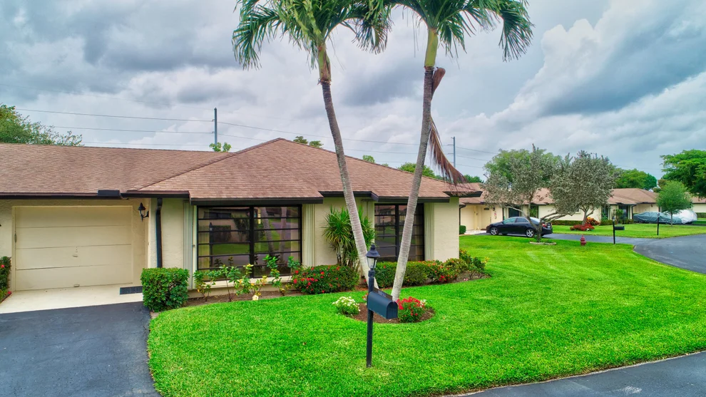 Unit for sale at 4878 Equestrian Road, Boynton Beach, FL 33436