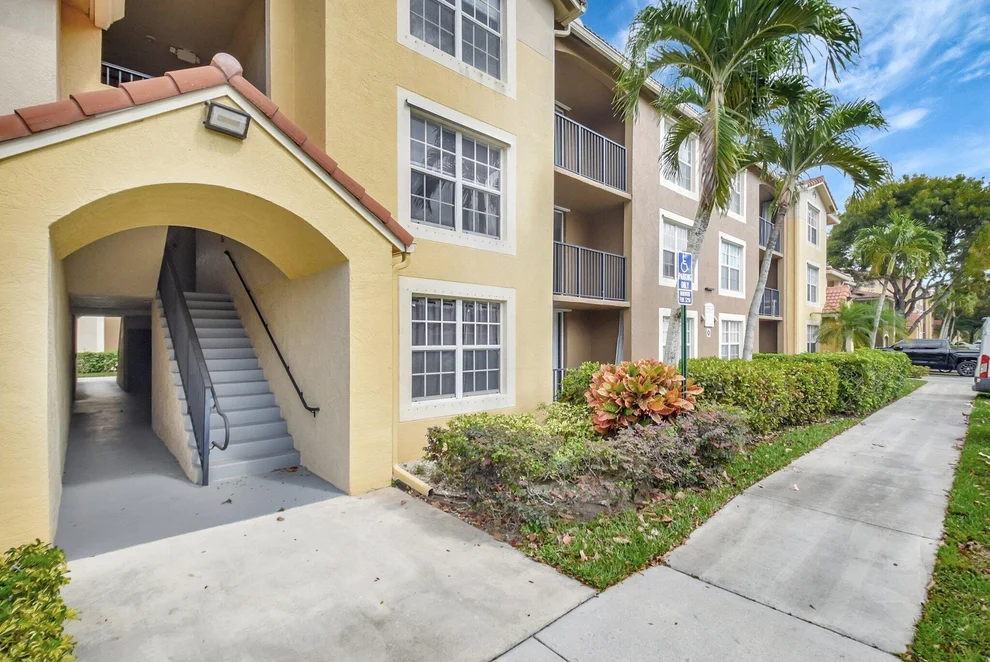 Unit for sale at 15035 Michelangelo Boulevard, Delray Beach, FL 33446
