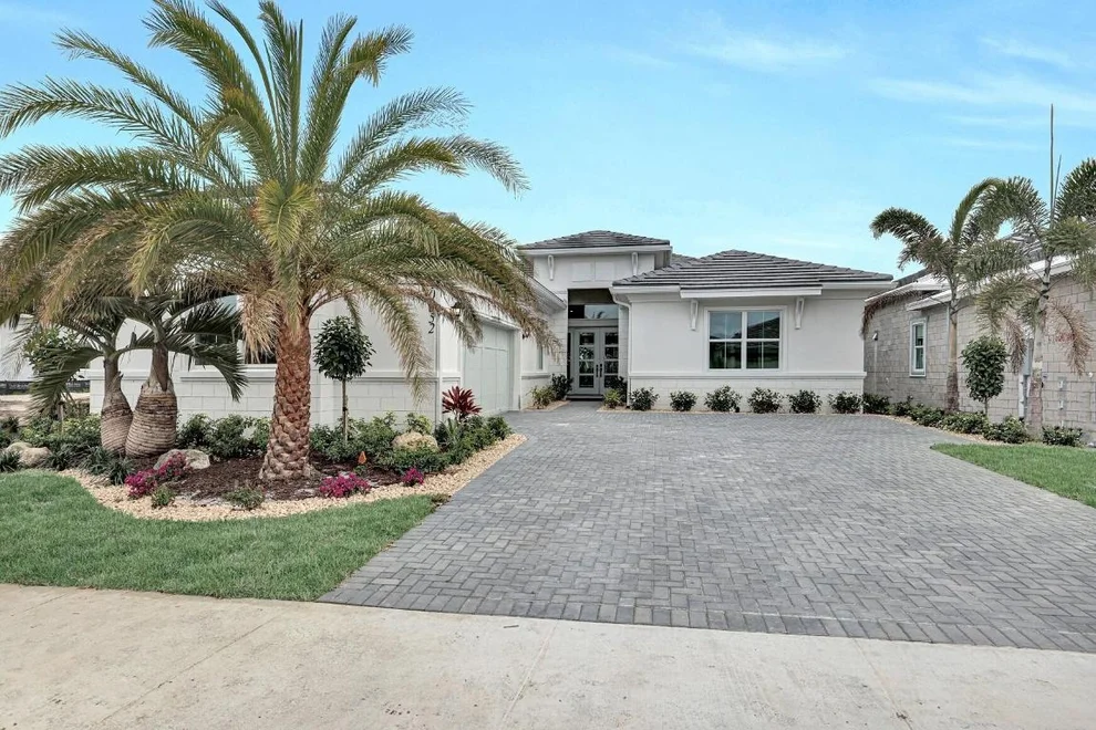 Unit for sale at 10052 Timber Creek Way, Palm Beach Gardens, FL 33412