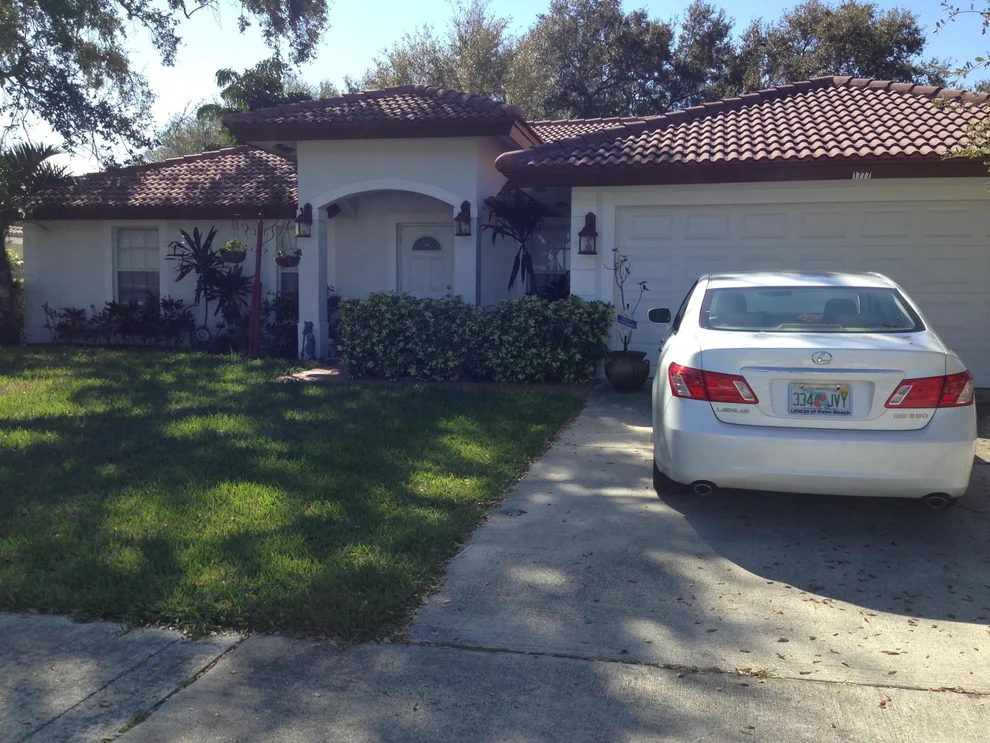 Unit for sale at 1777 17th Avenue N, Lake Worth Beach, FL 33460
