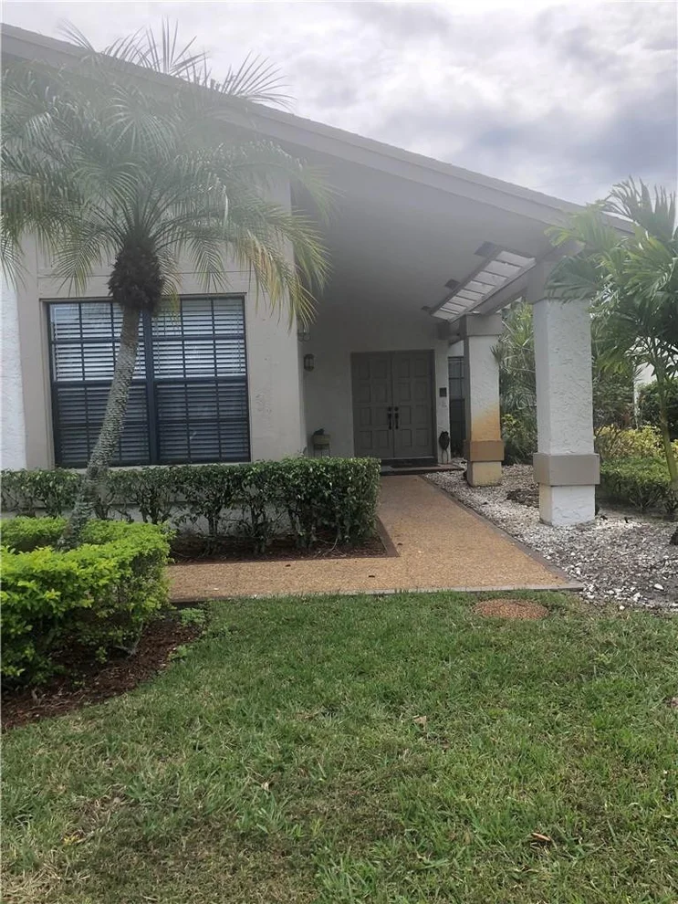 Unit for sale at 8943 Old Pine Road, Boca Raton, FL 33433