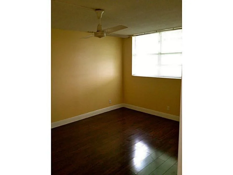 Unit for sale at 400 SE 10th Street, Deerfield Beach, FL 33441