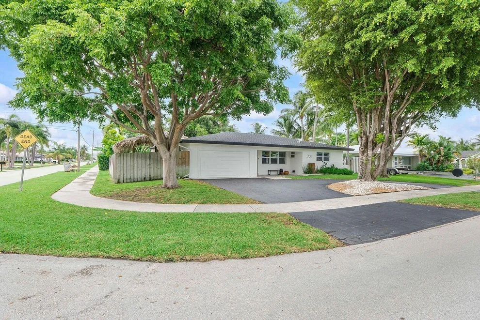Unit for sale at 701 SE 5th Court, Pompano Beach, FL 33060