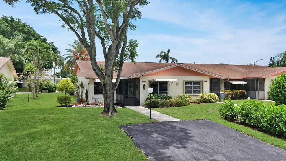 Unit for sale at 14452 Campanelli Drive, Delray Beach, FL 33484