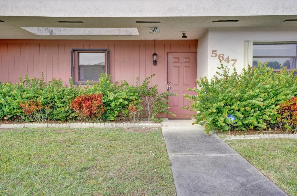 Unit for sale at 5647 Waltham Way, Lake Worth, FL 33463
