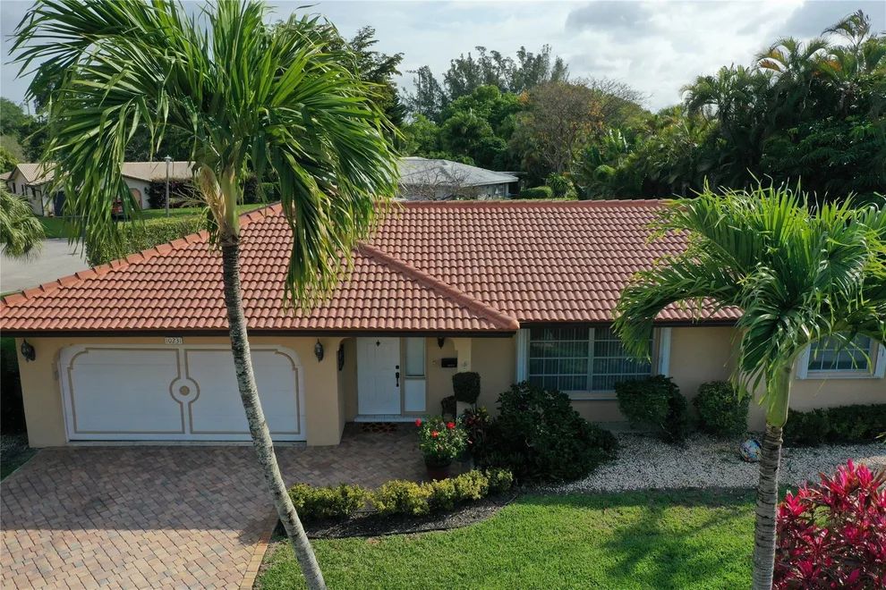 Unit for sale at 10231 NW 43rd Street, Coral Springs, FL 33065