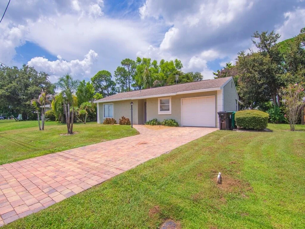 Unit for sale at 509 SE Faith Terrace, Port St Lucie, FL 34953