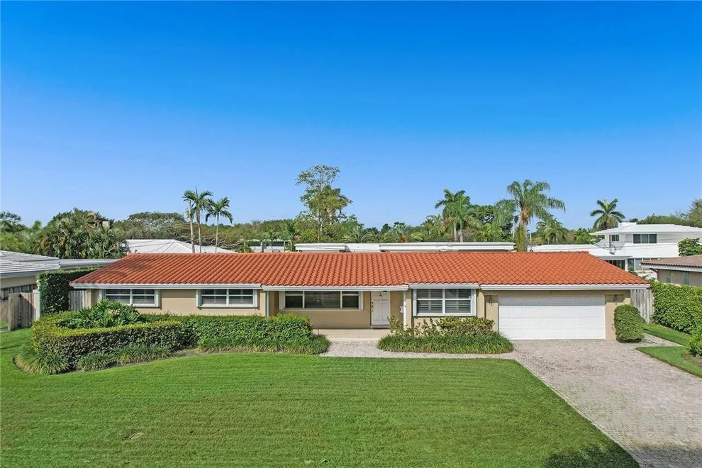 Unit for sale at 2649 NE 27th Way, Fort Lauderdale, FL 33306