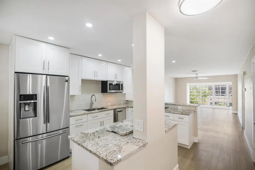 Unit for sale at 13916 Via Flora, Delray Beach, FL 33484