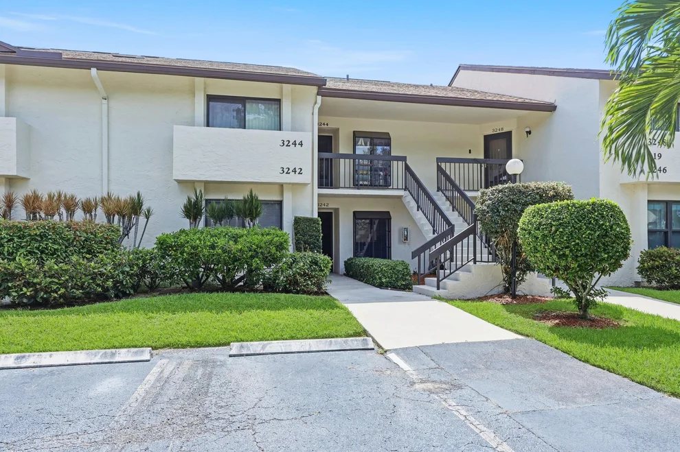 Unit for sale at 3242 Perimeter Drive, Greenacres, FL 33467