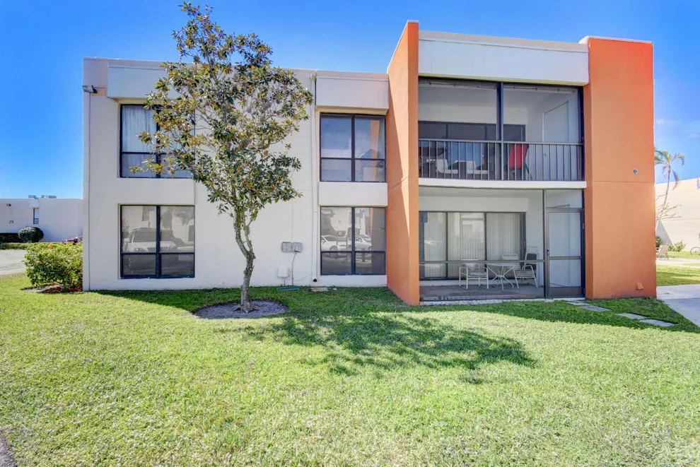 Unit for sale at 516 Osprey Drive, Delray Beach, FL 33444