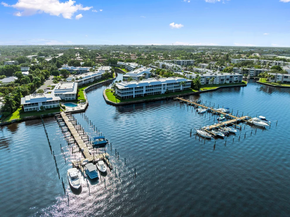 Unit for sale at 1862 SW Palm City Road, Stuart, FL 34994