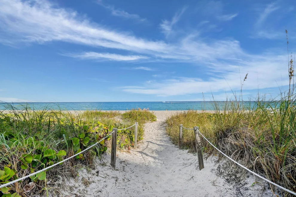 Unit for sale at 2760 S Ocean Boulevard, Palm Beach, FL 33480