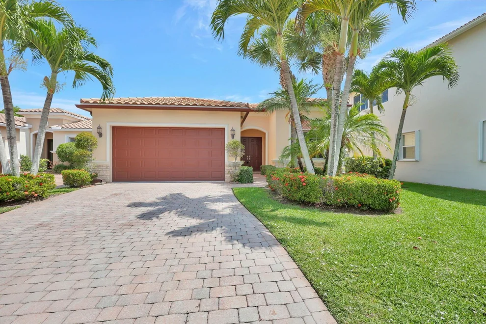 Unit for sale at 9955 Via Amati, Lake Worth, FL 33467