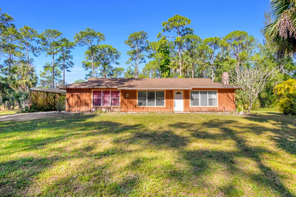 Unit for sale at 2585 F Road, Loxahatchee Groves, FL 33470