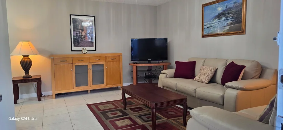 Unit for sale at 3210 HOLIDAY SPRINGS Boulevard, Margate, FL 33063