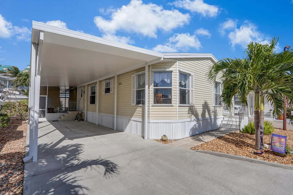 Unit for sale at 14661 Us Highway 1, Juno Beach, FL 33408