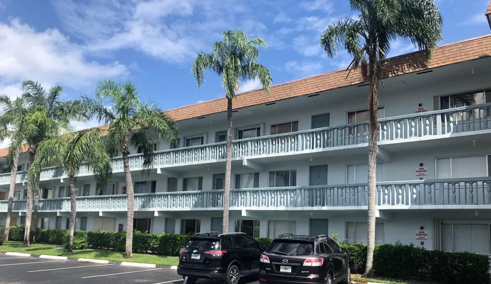Unit for sale at 2200 Springdale Boulevard, Palm Springs, FL 33461