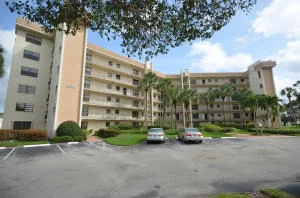 Unit for sale at 4640 Lucerne Lakes Boulevard, Lake Worth, FL 33467